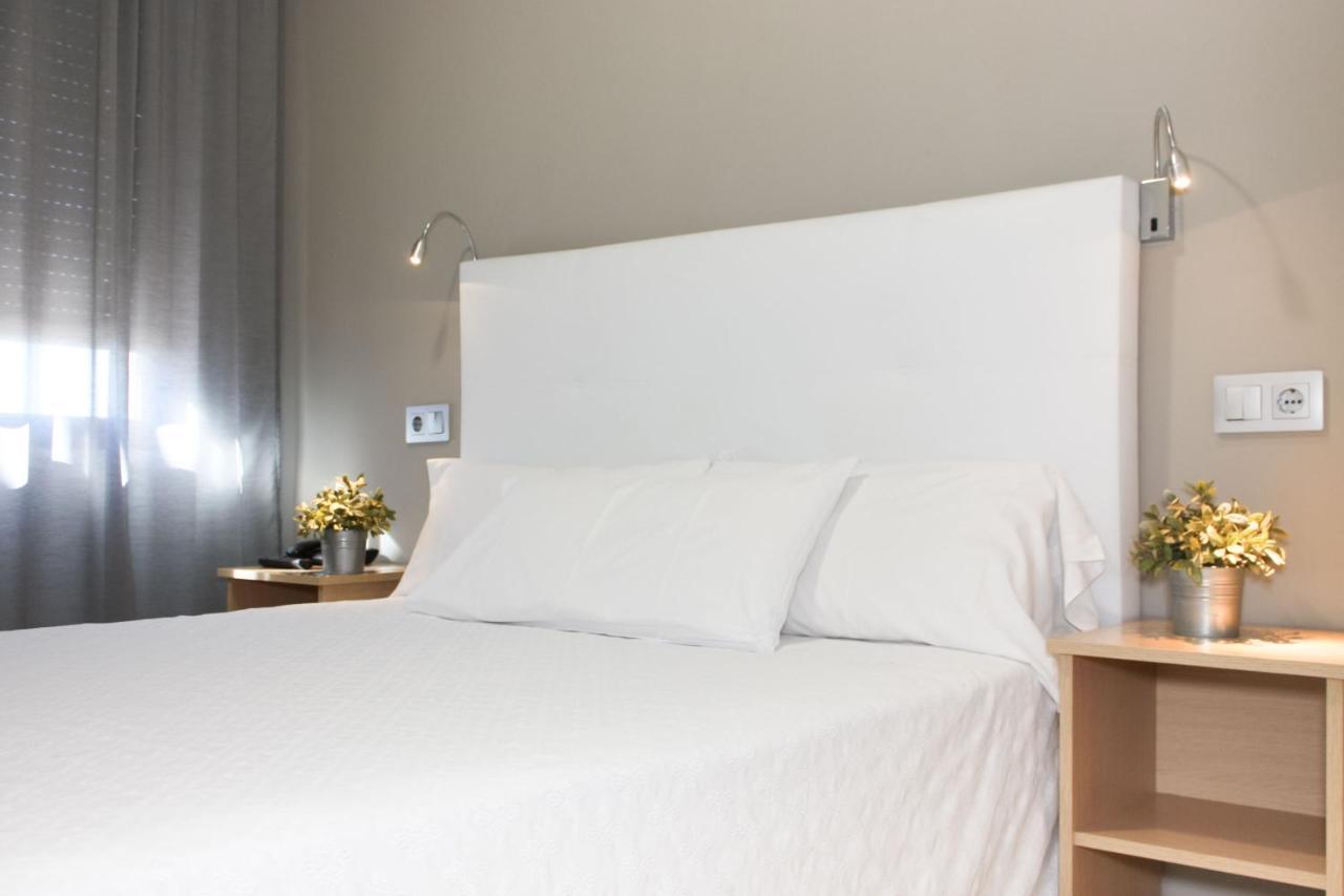 Hospedium Hotel Castilla توريخوس المظهر الخارجي الصورة